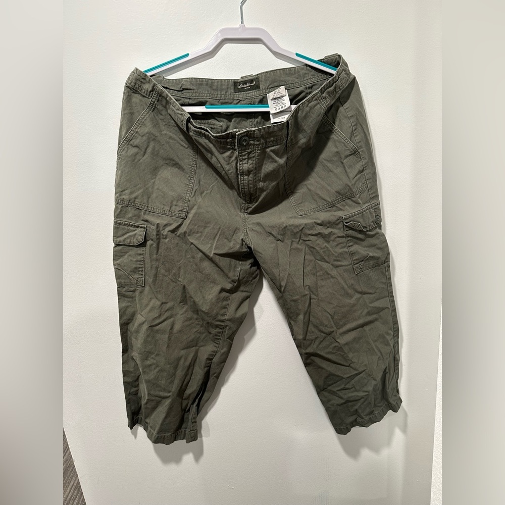 Eddie Bauer Capri Size 16